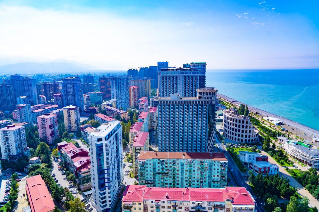 Luxury Sea View Orbi City バトゥーミ エクステリア 写真