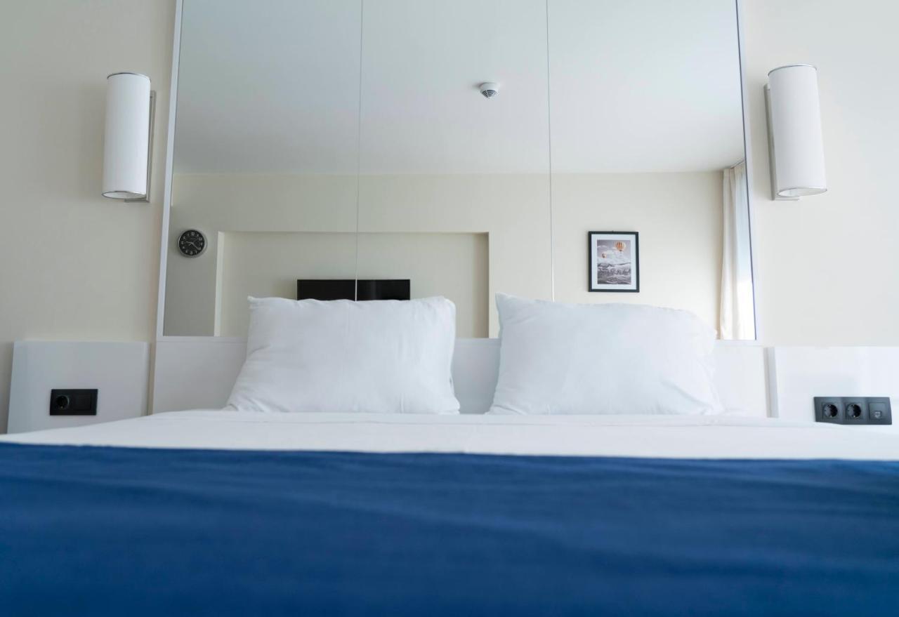 Luxury Sea View Orbi City バトゥーミ エクステリア 写真