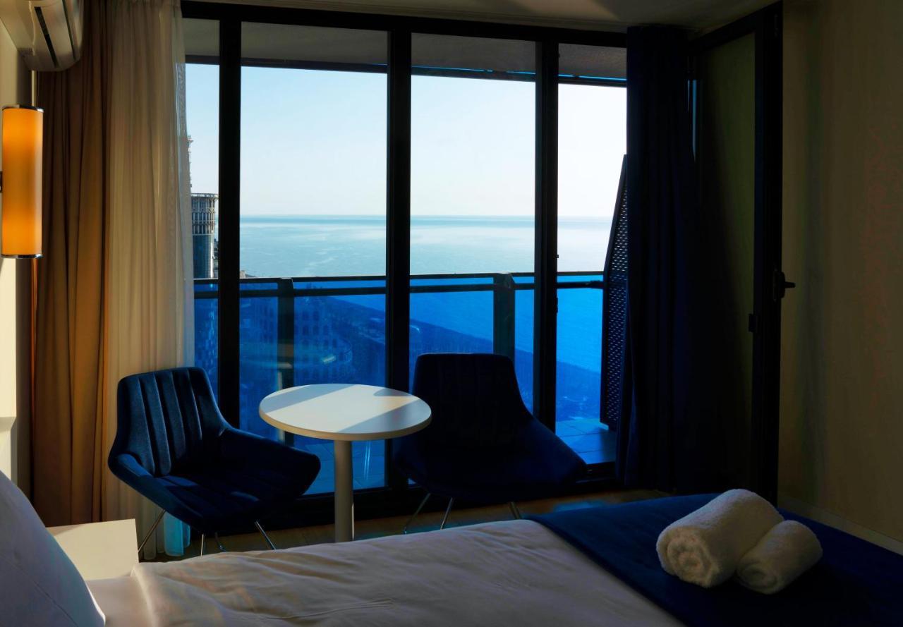 Luxury Sea View Orbi City バトゥーミ エクステリア 写真